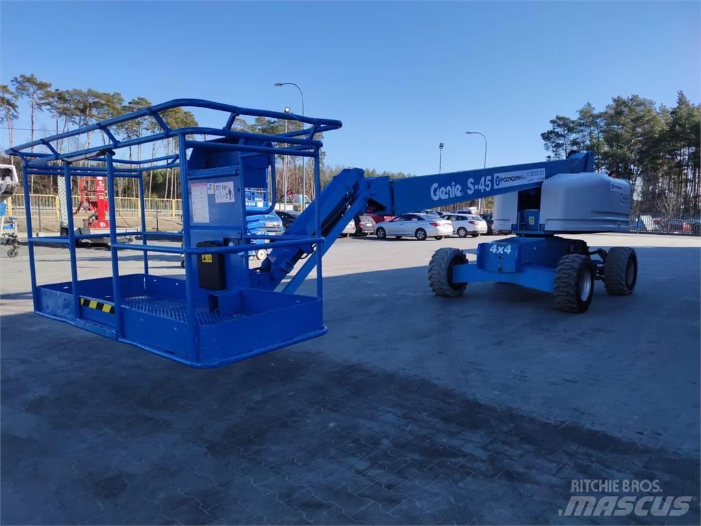 Genie S-45 Телескопічні підйомники