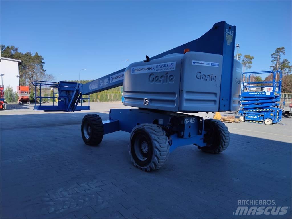 Genie S-45 Телескопічні підйомники