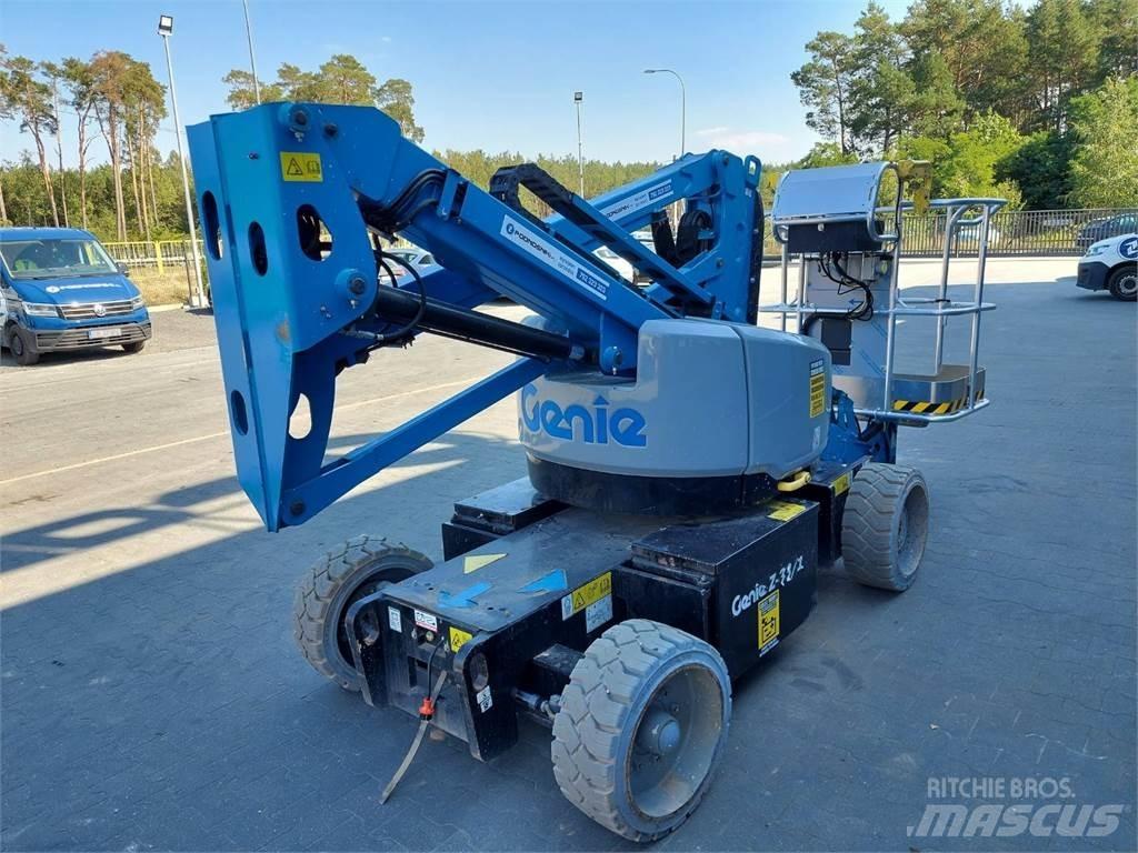Genie Z-33/18 Колінчаті підйомники