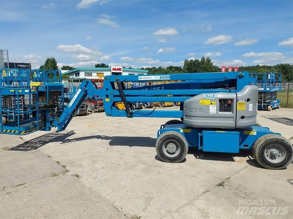 Genie Z-45/25J DC Колінчаті підйомники