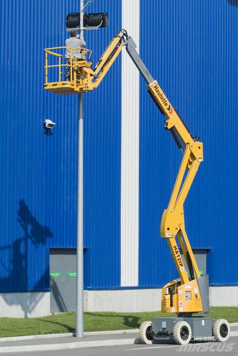 Haulotte HA12IP Колінчаті підйомники