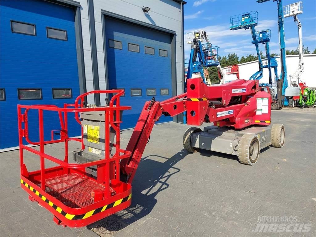 JLG M450AJ Колінчаті підйомники