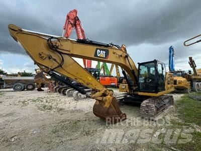 CAT 320 Гусеничні екскаватори