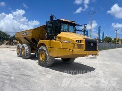 CAT 730-04 Зчленовані самоскиди