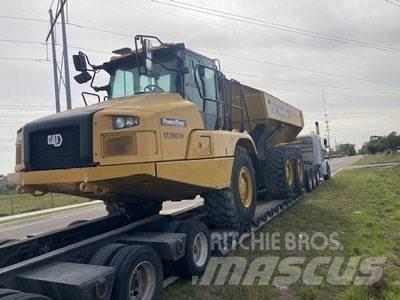 CAT 730-04 Зчленовані самоскиди