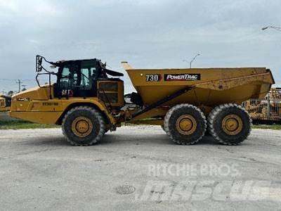 CAT 730-04 Зчленовані самоскиди