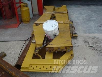 CAT 740 Tailgate Інше обладнання