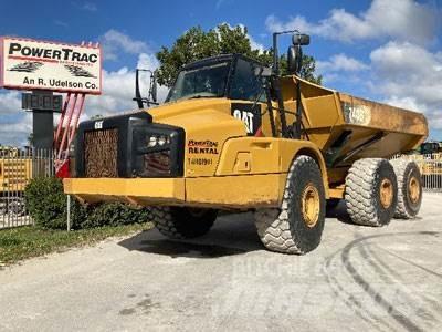 CAT 740B Зчленовані самоскиди