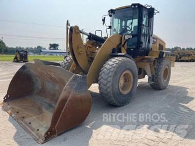CAT 938M Фронтальні навантажувачі