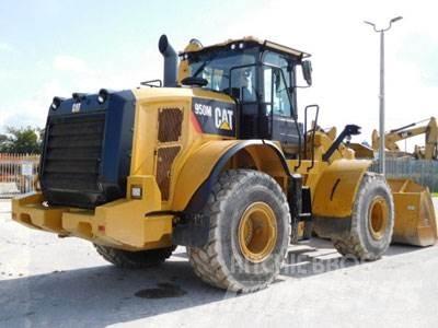 CAT 950M Фронтальні навантажувачі