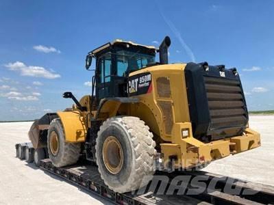 CAT 950M Фронтальні навантажувачі
