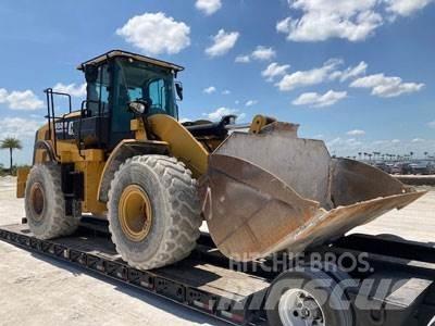 CAT 950M Фронтальні навантажувачі