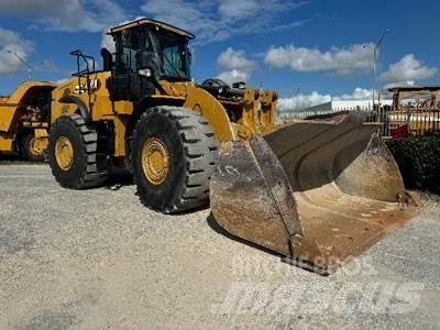 CAT 980M Фронтальні навантажувачі