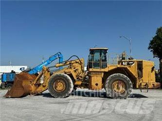 CAT 988H Фронтальні навантажувачі
