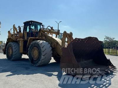 CAT 988H Фронтальні навантажувачі