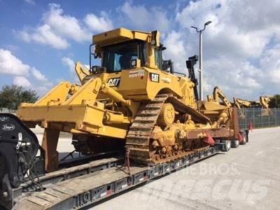 CAT D8T Гусеничні бульдозери