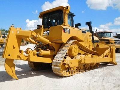 CAT D8T Гусеничні бульдозери
