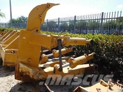 CAT D8T Ripper, S/S Інше обладнання
