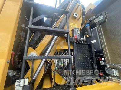 CAT MH3026 Перевантажувачі металобрухту/промислові навантажувачі