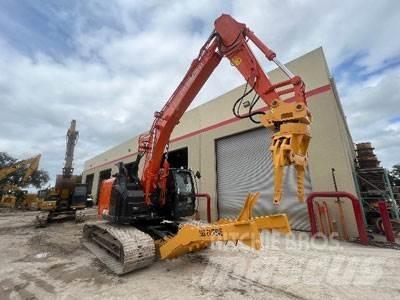 Hitachi ZX225USLC-6 Перевантажувачі металобрухту/промислові навантажувачі
