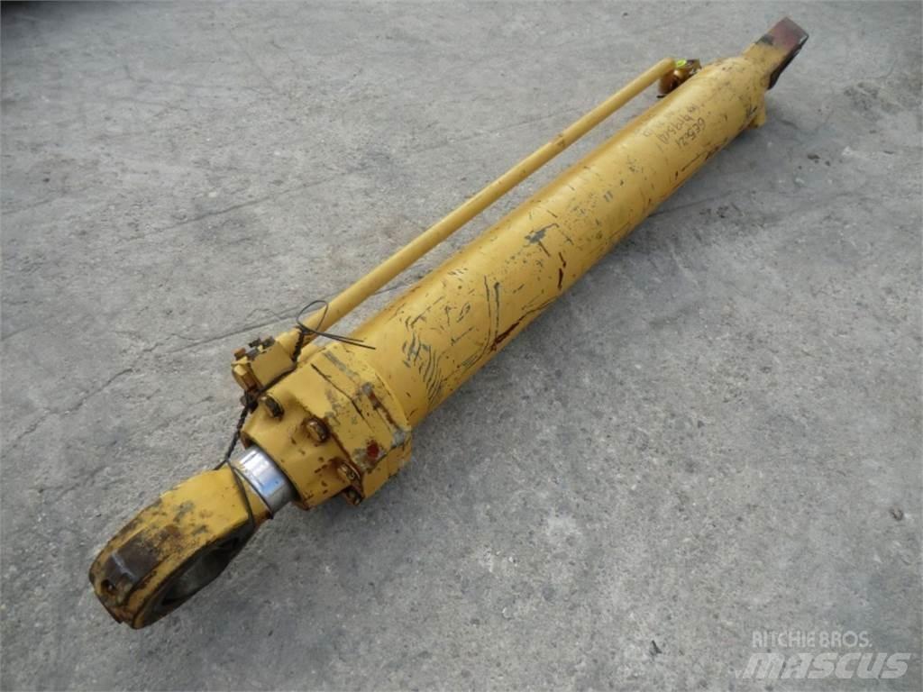 CAT 231D Будтехніка - Інші