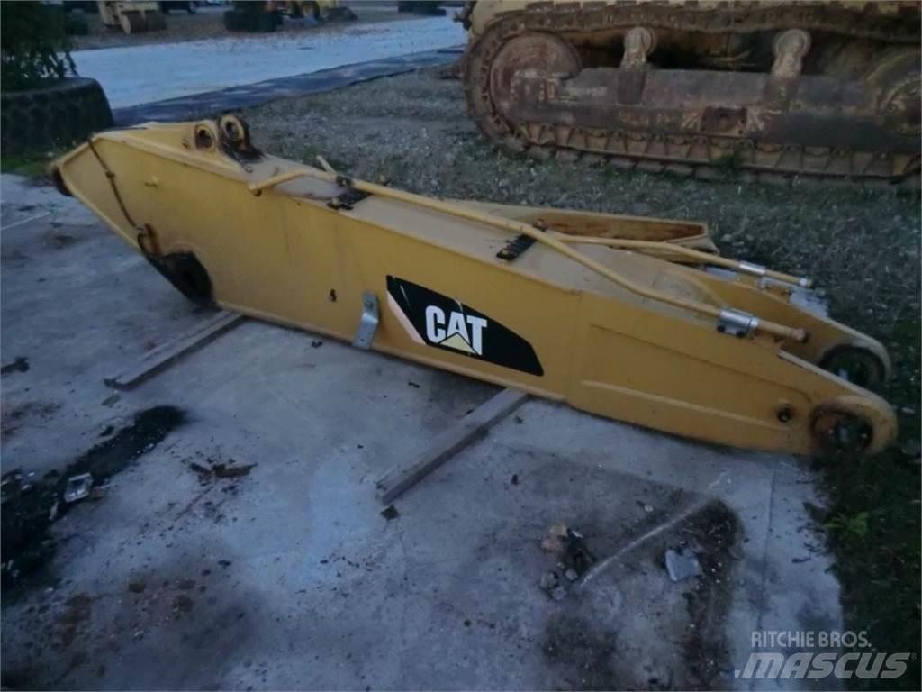 CAT 312D Шасі