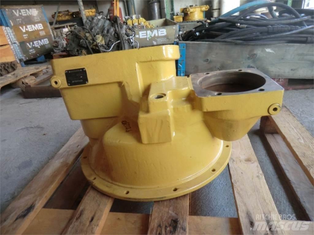 CAT 320B Шасі