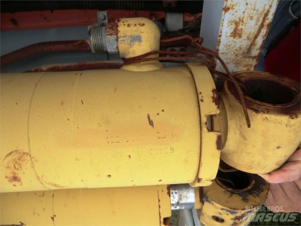 CAT 438C Будтехніка - Інші