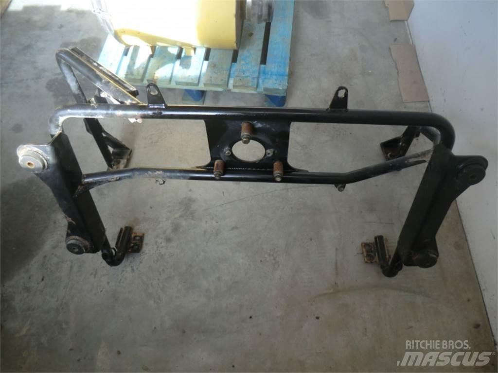 CAT 735 Шасі