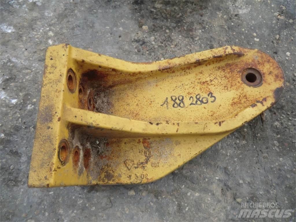 CAT 735 Шасі