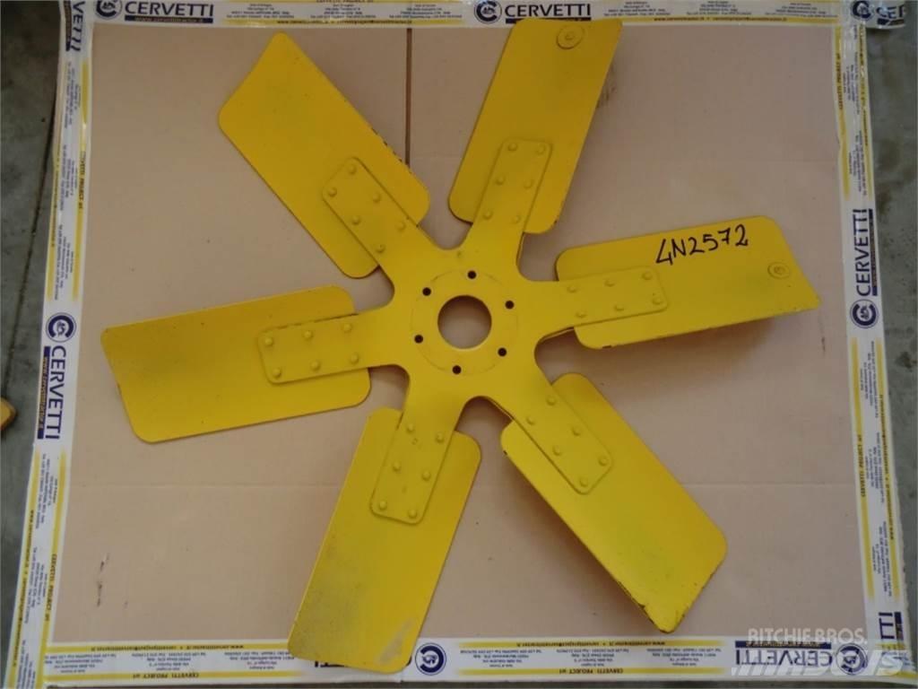 CAT 735 Будтехніка - Інші