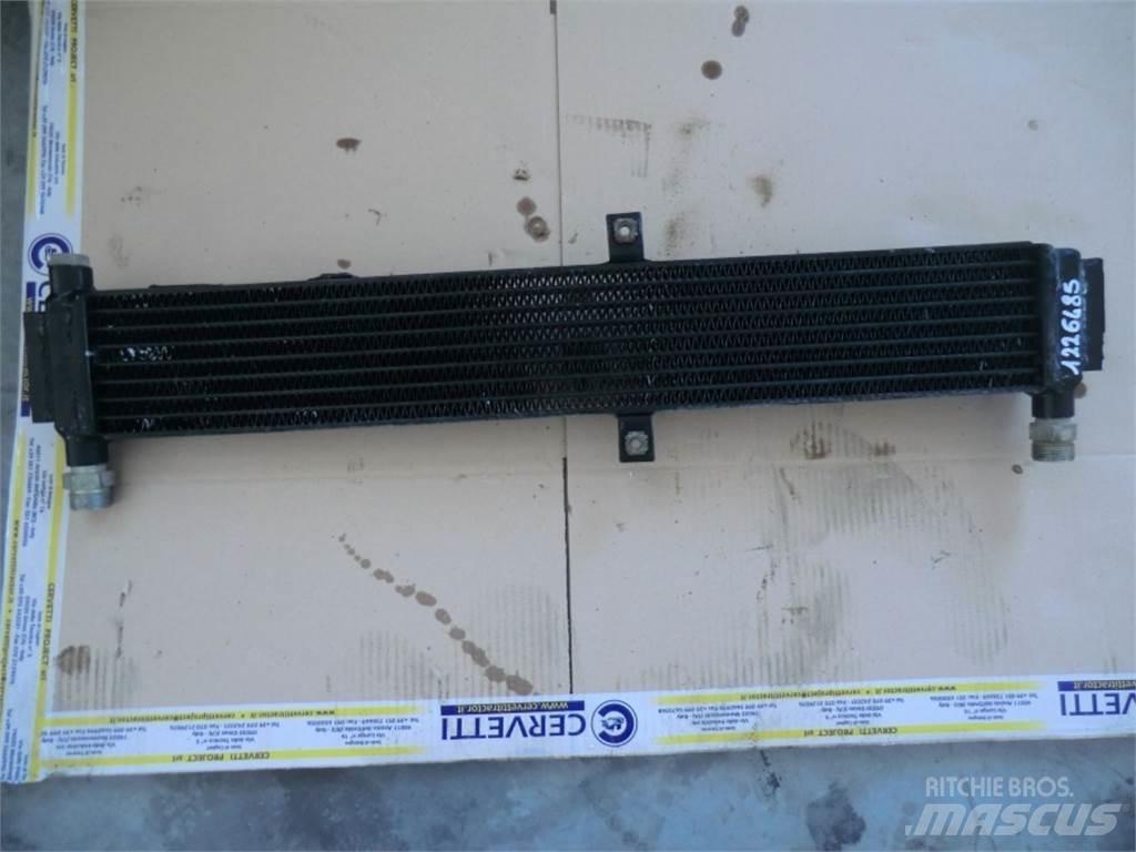 CAT 735 Будтехніка - Інші