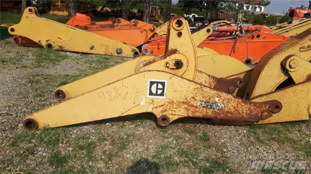 CAT 953 Шасі