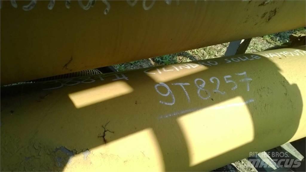 CAT 953 Будтехніка - Інші