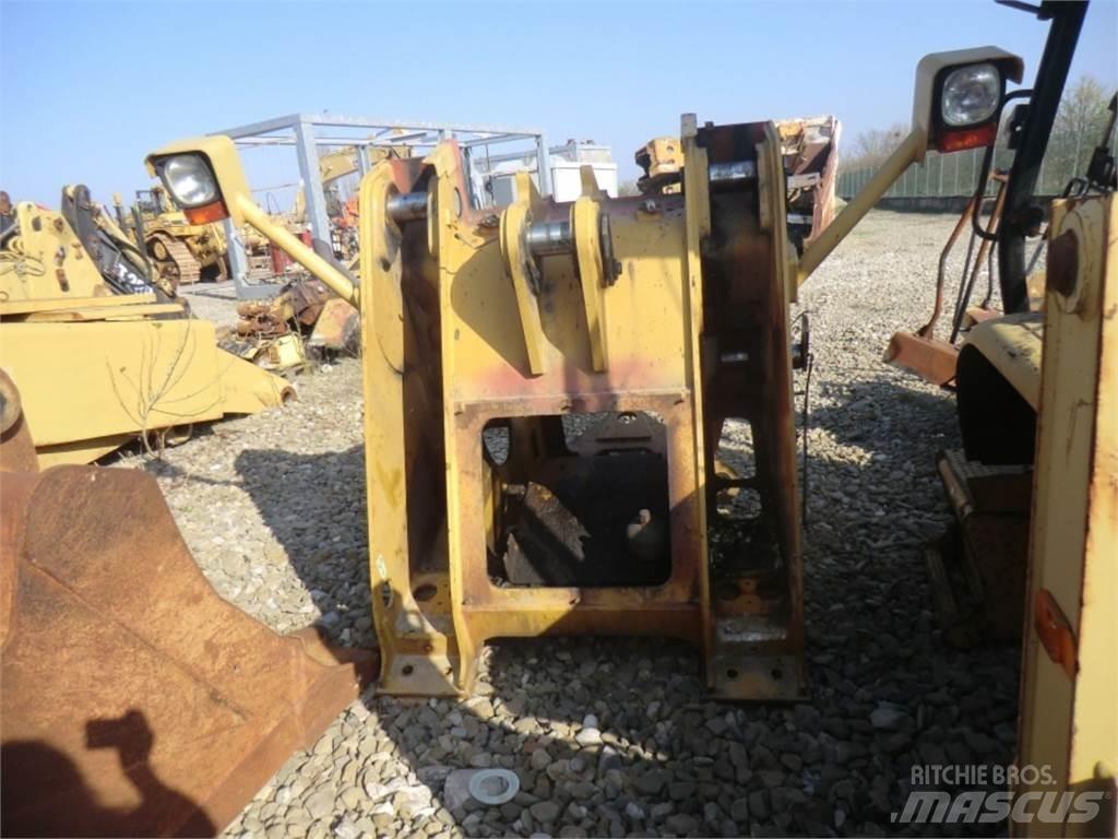 CAT 962H Шасі
