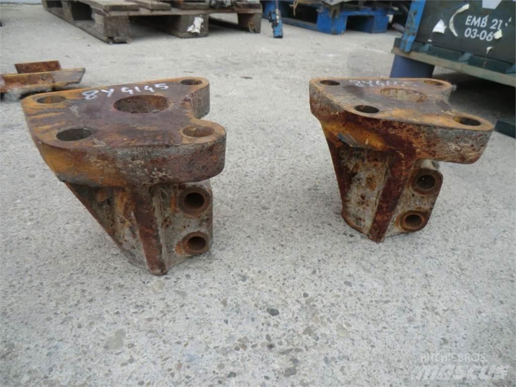 CAT 963C Гусениці