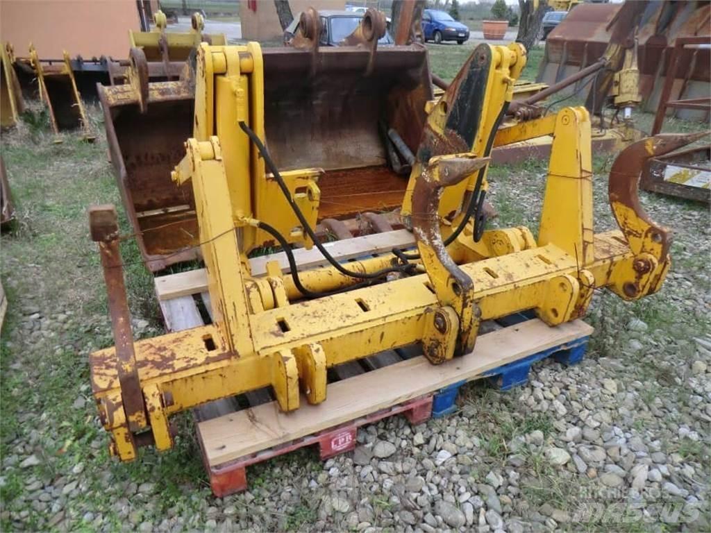 CAT 973C Гусениці