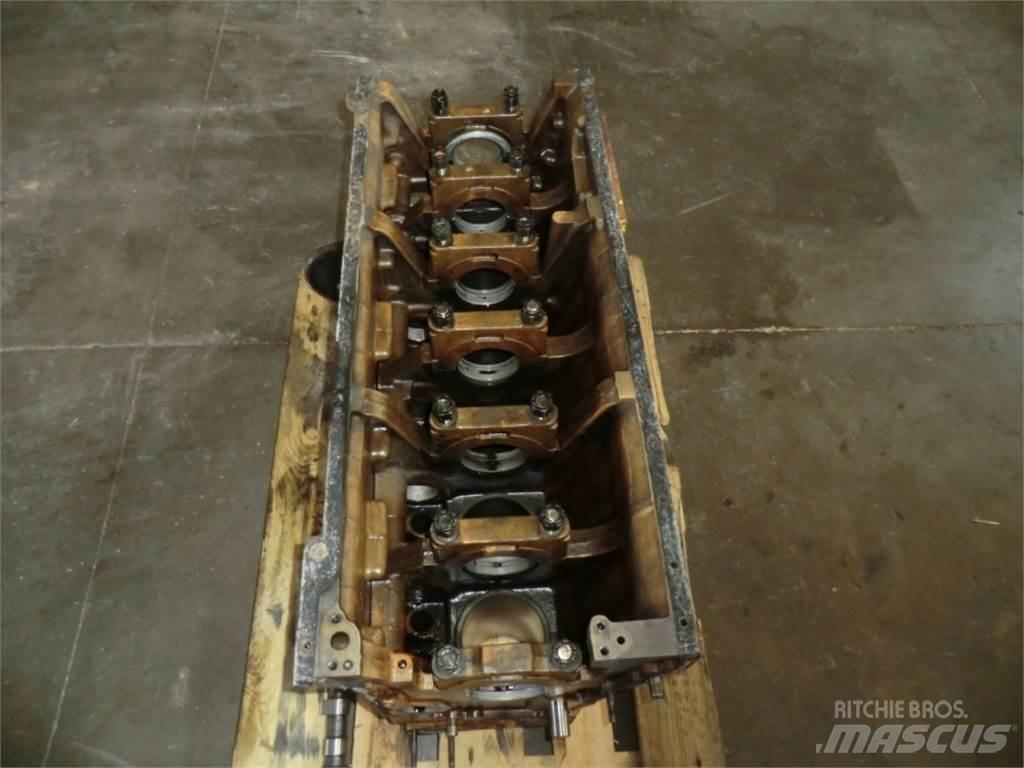 CAT D333 Двигуни