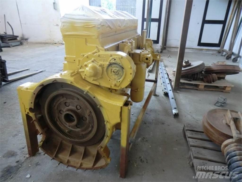 CAT D342 Двигуни