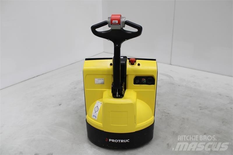Hyster P1.6 Штабелери