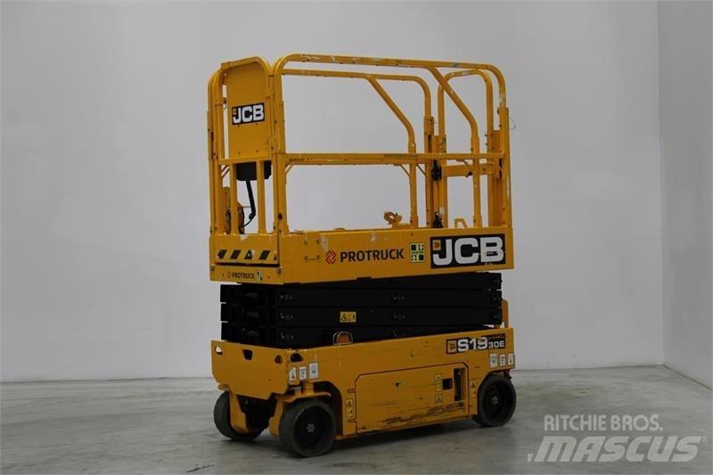 JCB S1930E Підйомники-ножиці