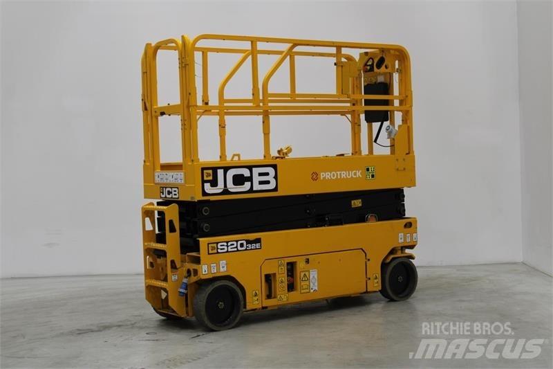 JCB S2032E Підйомники-ножиці