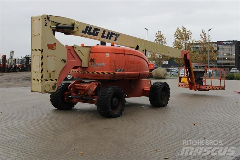 JLG 800AJ Колінчаті підйомники
