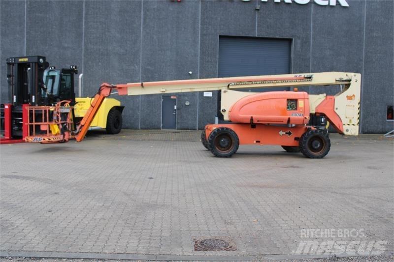 JLG 800AJ Колінчаті підйомники