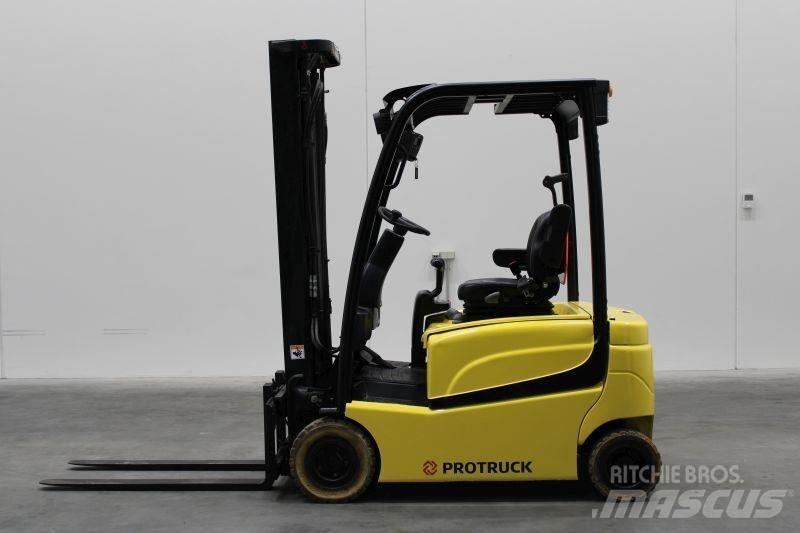 Yale ERP16VF Електронавантажувачі