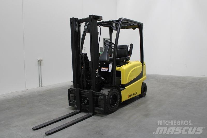 Yale ERP25VL Електронавантажувачі