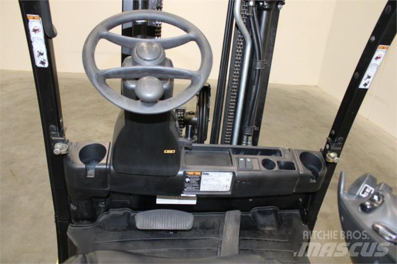 Yale ERP25VL Електронавантажувачі