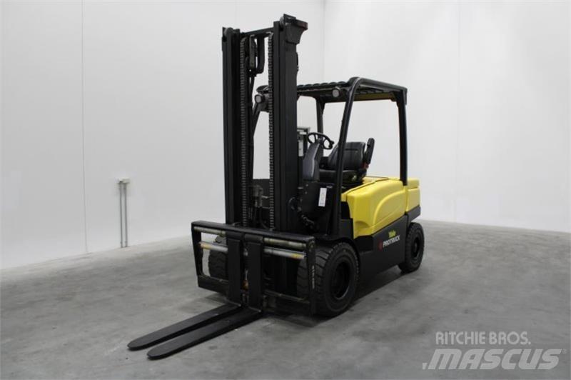Yale ERP50VM Електронавантажувачі