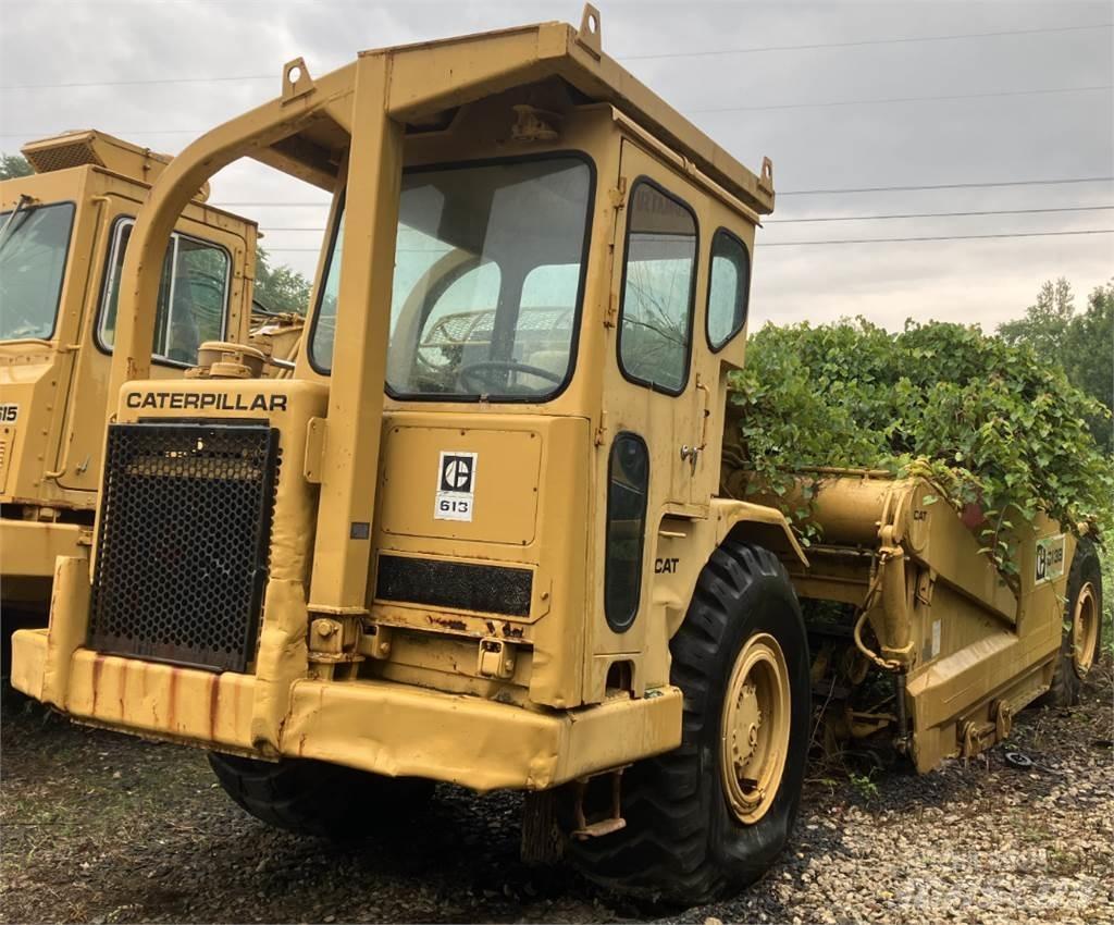 CAT 613 Скрепери