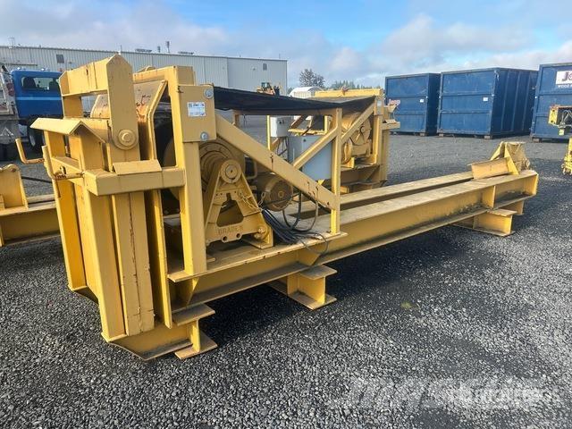  Winch Підйомно-транспортне обладнання і вантажні ліфти